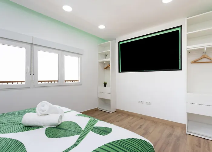 Lightbooking Arali - Lujo Renovado En Tenerife Villa